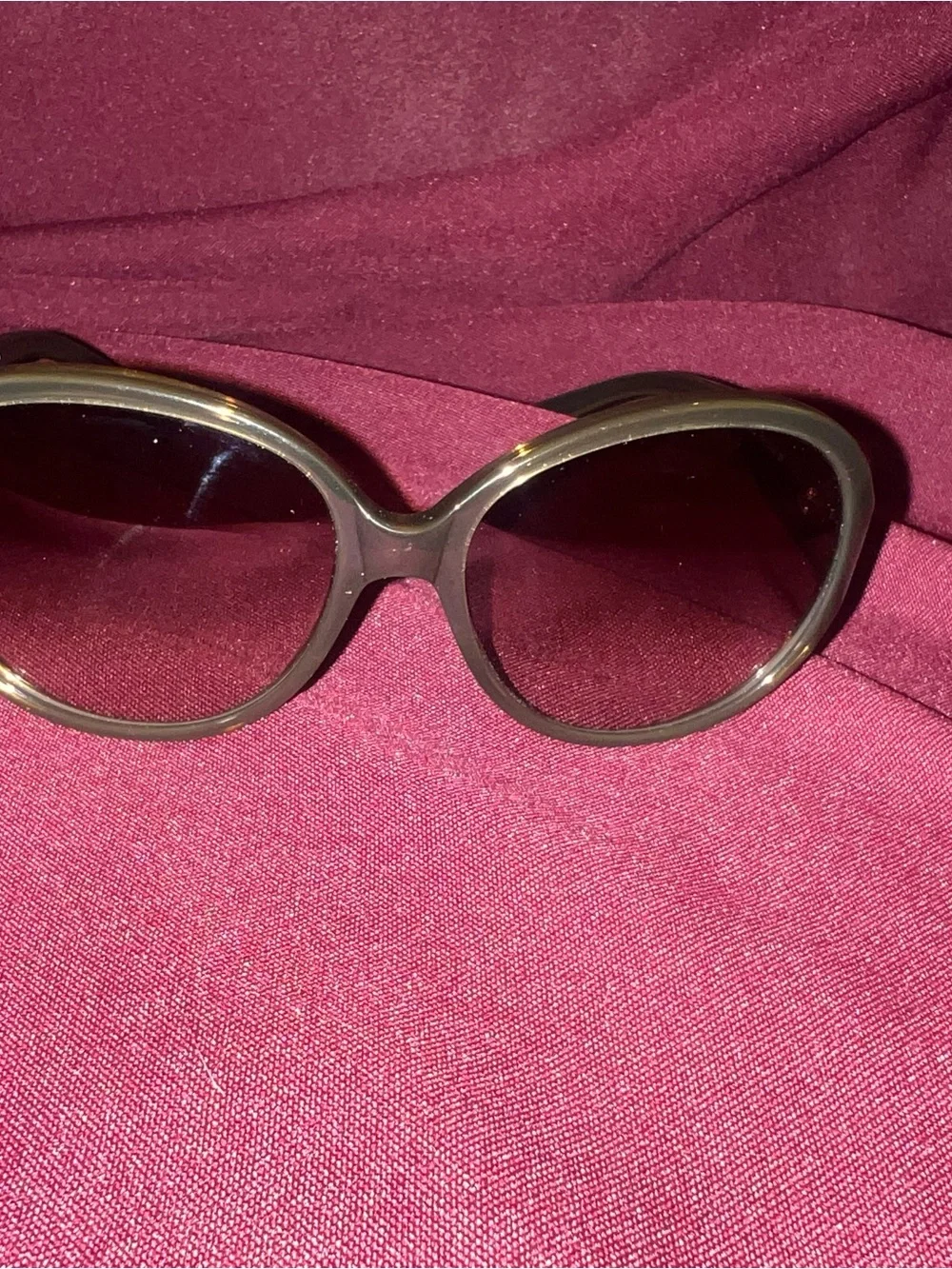 Club monaco Women's Oval Retro Sunglasses